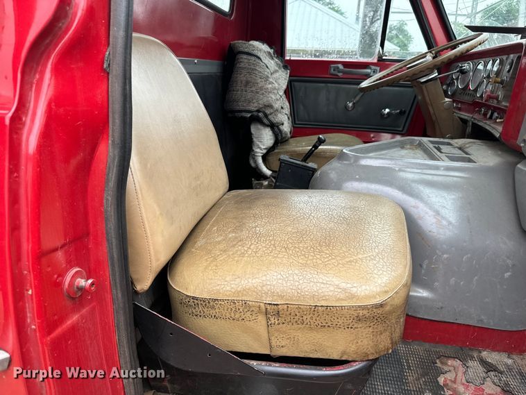 image for item NL9917 1982 GMC Brigadier  truck cab and chassis