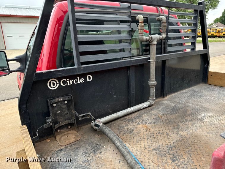 image for item NL9918 2002 Ford F450 Super Duty XL brush fire truck