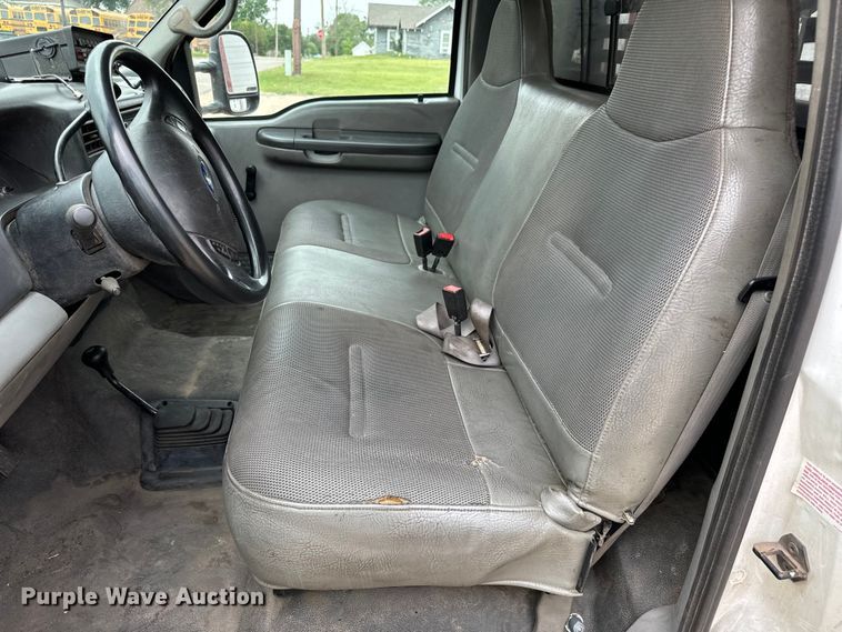 image for item NL9918 2002 Ford F450 Super Duty XL brush fire truck