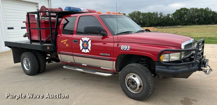 image for item NL9919 2001 Dodge Ram 3500 Quad Cab brush fire truck