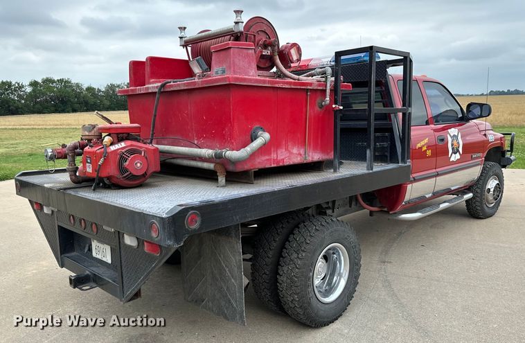 image for item NL9919 2001 Dodge Ram 3500 Quad Cab brush fire truck