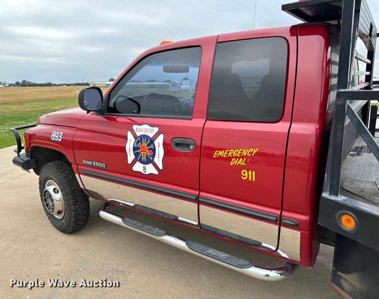 image for item NL9919 2001 Dodge Ram 3500 Quad Cab brush fire truck