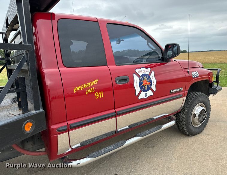 image for item NL9919 2001 Dodge Ram 3500 Quad Cab brush fire truck