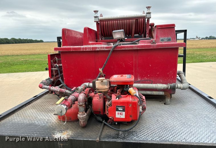 image for item NL9919 2001 Dodge Ram 3500 Quad Cab brush fire truck