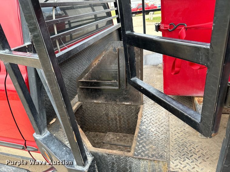 image for item NL9919 2001 Dodge Ram 3500 Quad Cab brush fire truck