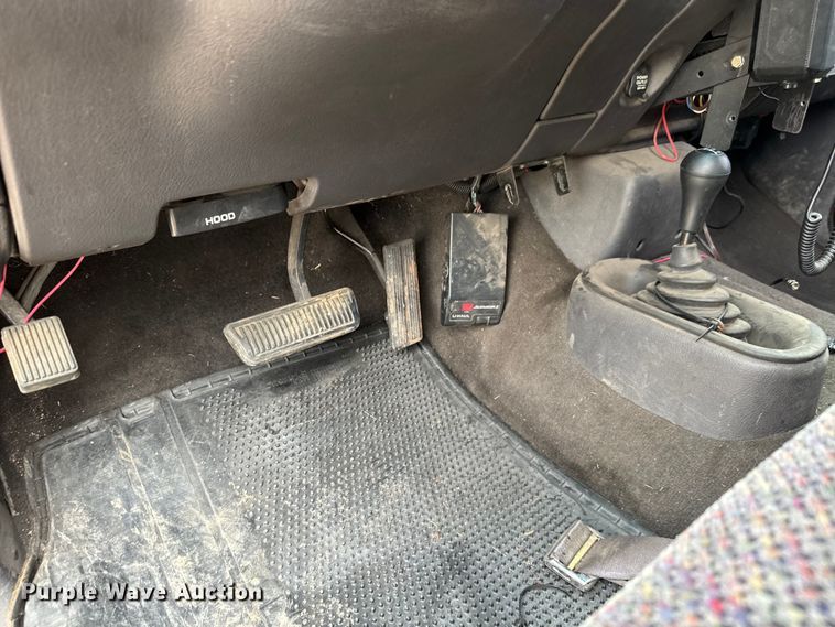 image for item NL9919 2001 Dodge Ram 3500 Quad Cab brush fire truck