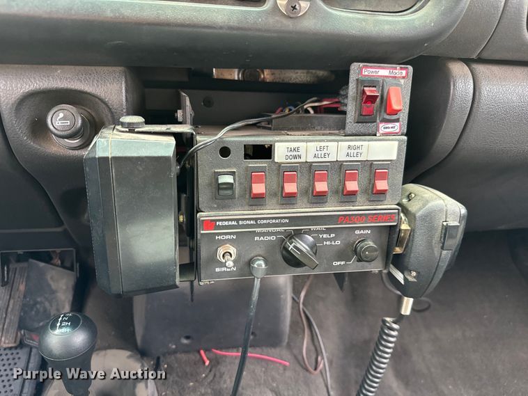 image for item NL9919 2001 Dodge Ram 3500 Quad Cab brush fire truck