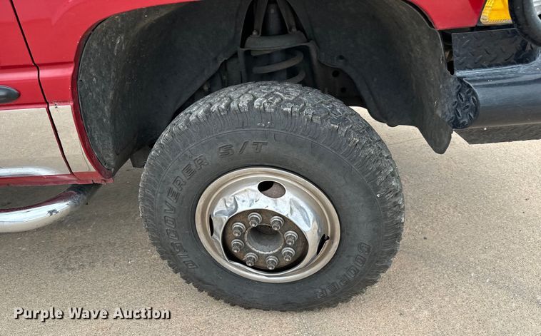 image for item NL9919 2001 Dodge Ram 3500 Quad Cab brush fire truck