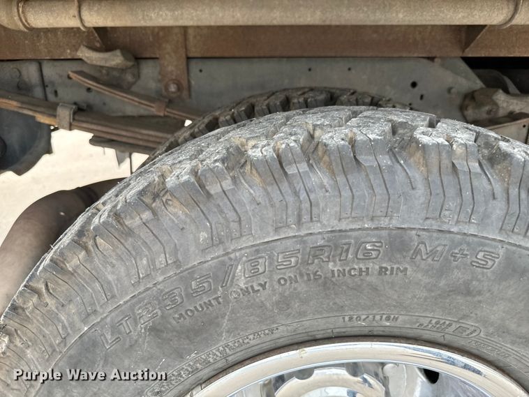 image for item NL9919 2001 Dodge Ram 3500 Quad Cab brush fire truck