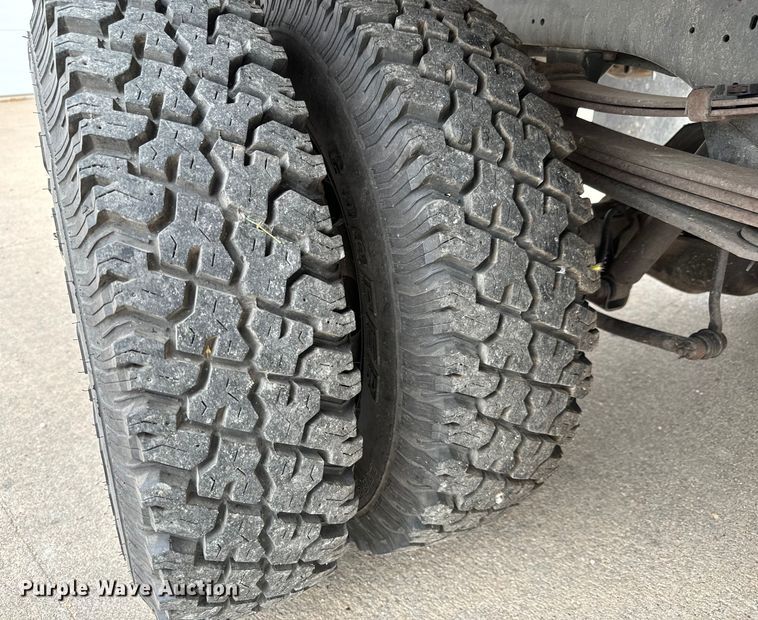 image for item NL9919 2001 Dodge Ram 3500 Quad Cab brush fire truck