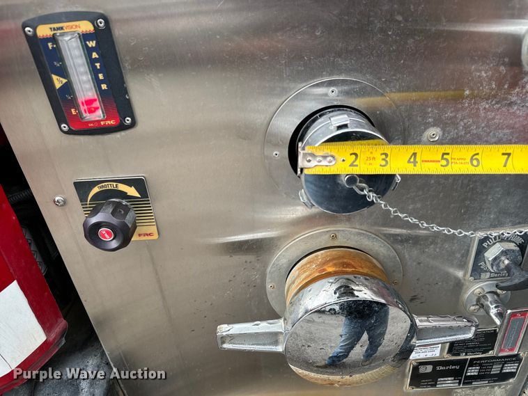 image for item NL9920 1999 Freightliner  FL70 pumper fire truck