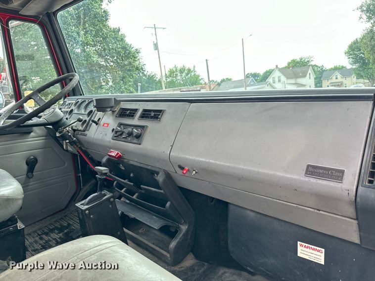 image for item NL9920 1999 Freightliner  FL70 pumper fire truck