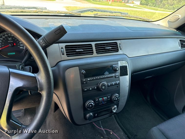 image for item NL9979 2014 Chevrolet  Tahoe Police SUV