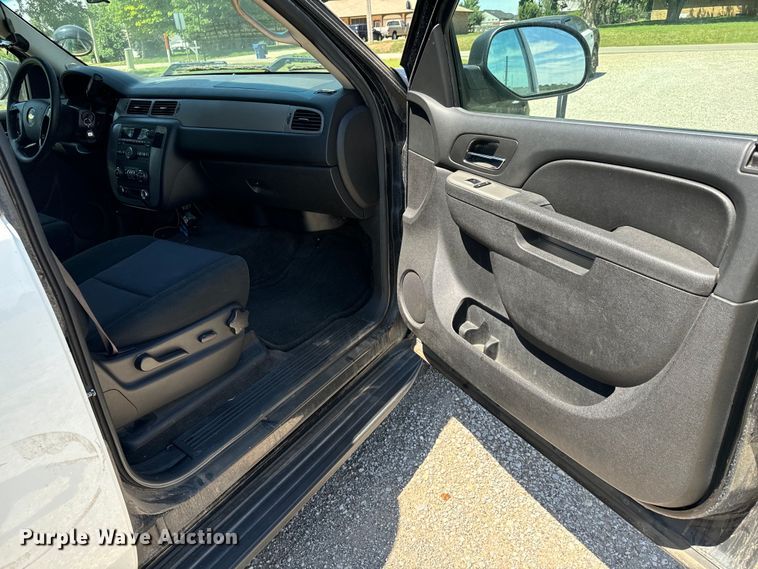 image for item NL9979 2014 Chevrolet  Tahoe Police SUV