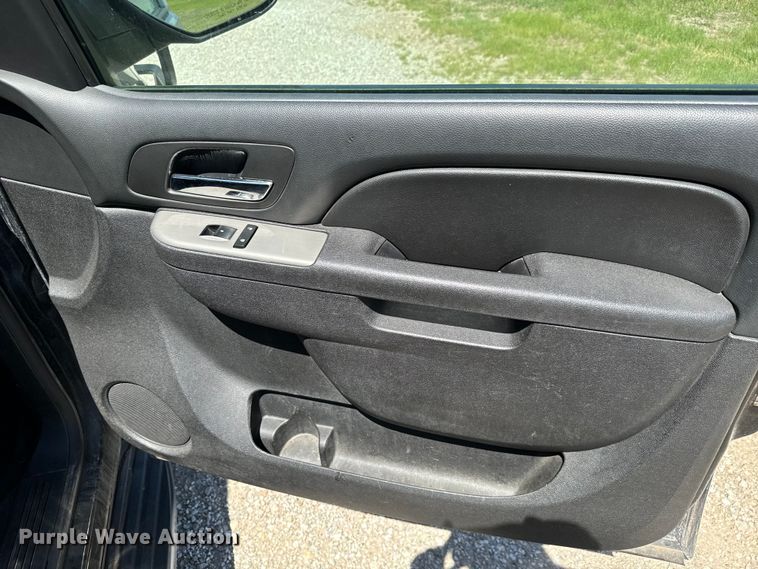 image for item NL9979 2014 Chevrolet  Tahoe Police SUV