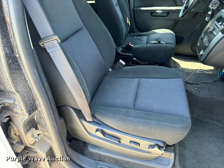 image for item NL9979 2014 Chevrolet  Tahoe Police SUV