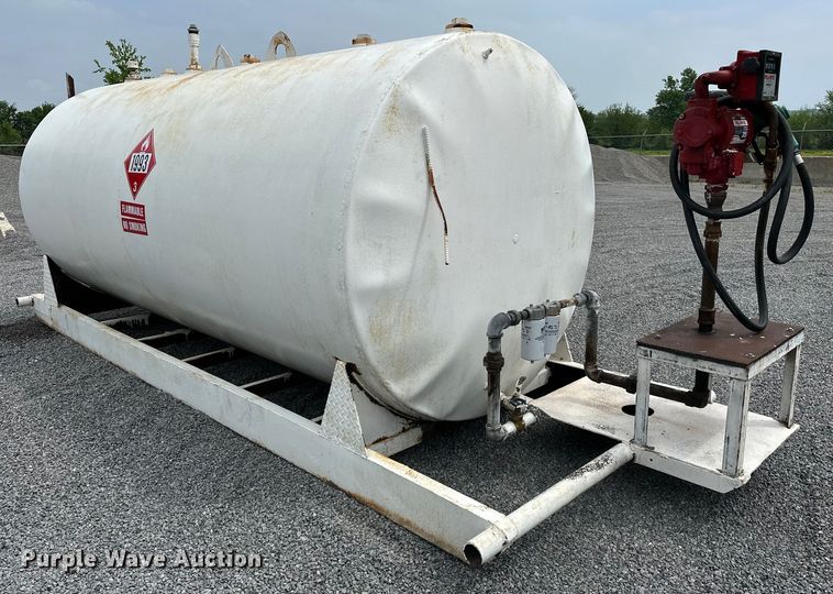 image for item NR9773 Fuel tank