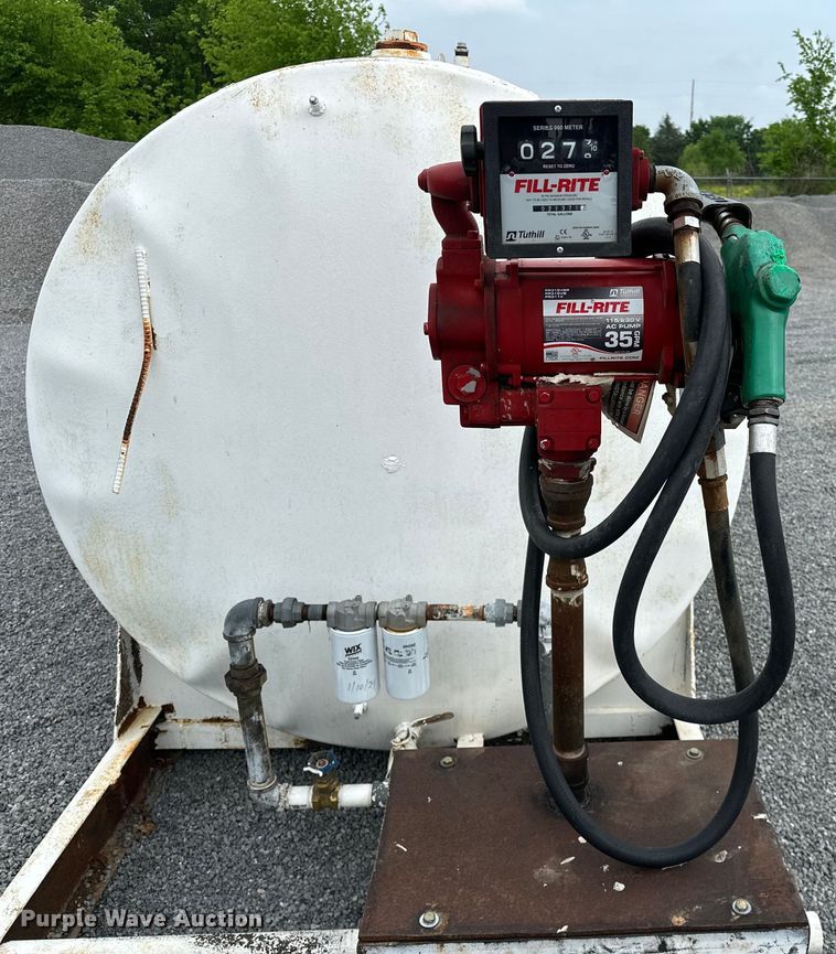 image for item NR9773 Fuel tank