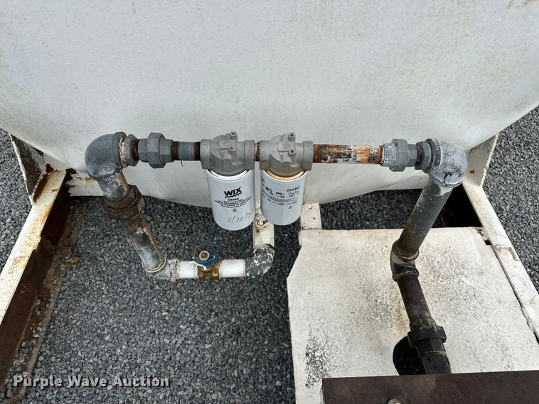 image for item NR9773 Fuel tank