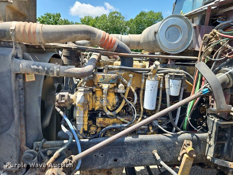 image for item NS9528 1990 Freightliner FLD dump truck