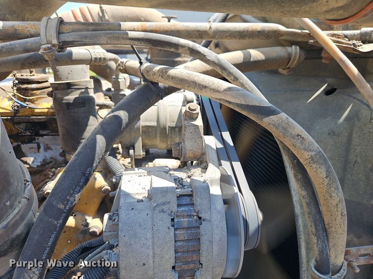 image for item NS9528 1990 Freightliner FLD dump truck