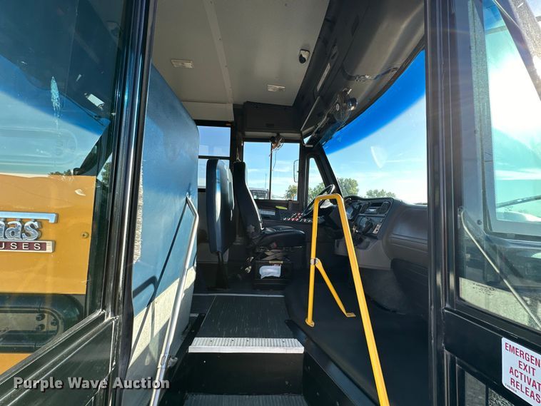 image for item NT9388 2010 Thomas Built B2  school bus