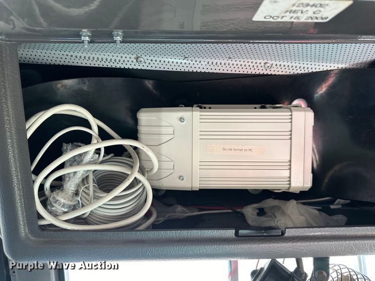 image for item NT9388 2010 Thomas Built B2  school bus