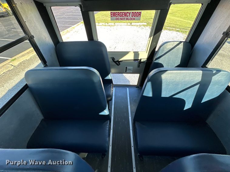 image for item NT9388 2010 Thomas Built B2  school bus