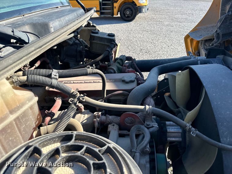 image for item NT9388 2010 Thomas Built B2  school bus