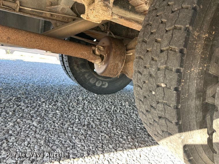 image for item NT9388 2010 Thomas Built B2  school bus