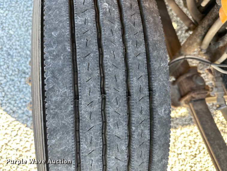 image for item NT9388 2010 Thomas Built B2  school bus