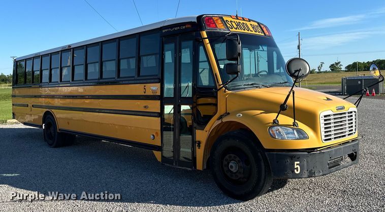 image for item NT9389 2009 Thomas Built B2 school bus