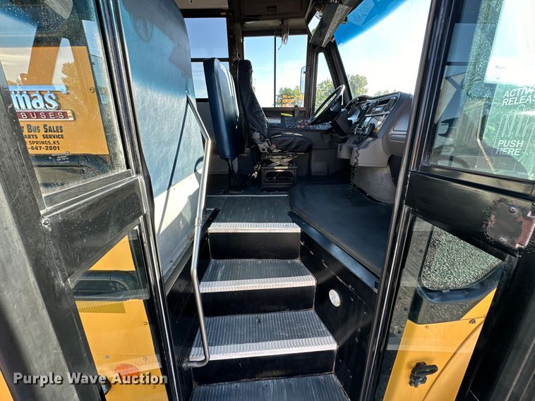 image for item NT9389 2009 Thomas Built B2 school bus