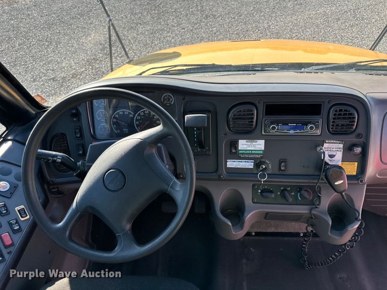 image for item NT9389 2009 Thomas Built B2 school bus