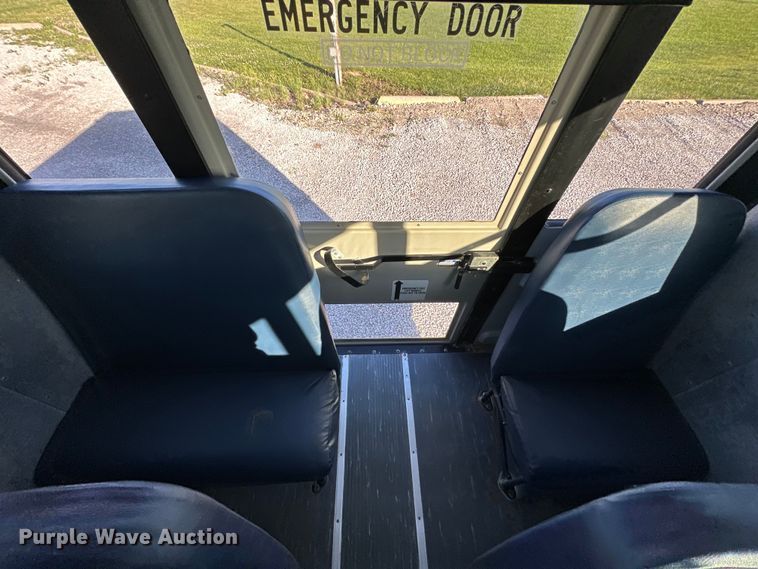 image for item NT9389 2009 Thomas Built B2 school bus