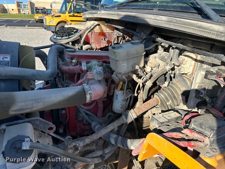 image for item NT9389 2009 Thomas Built B2 school bus