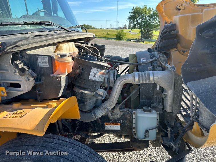 image for item NT9389 2009 Thomas Built B2 school bus