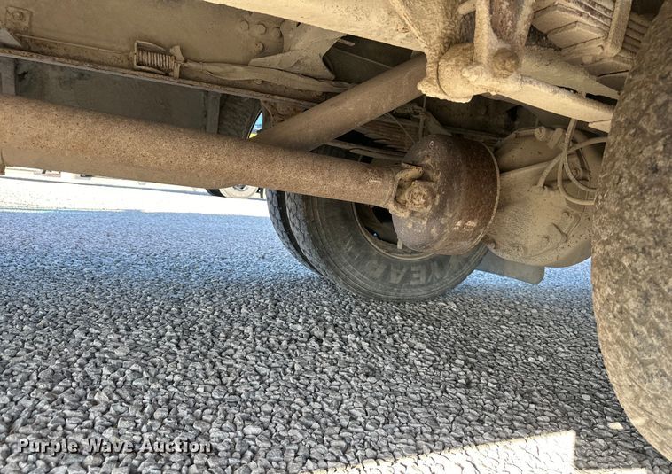 image for item NT9389 2009 Thomas Built B2 school bus