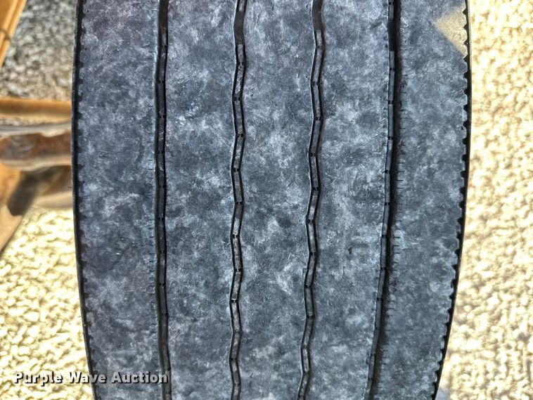 image for item NT9389 2009 Thomas Built B2 school bus