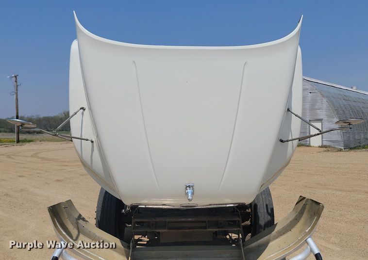 image for item NZ9868 2007 Mack Vision CXN613 semi truck