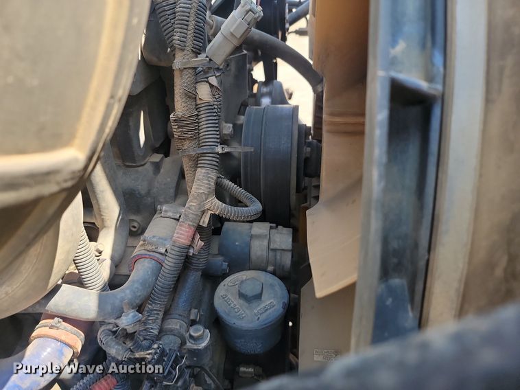 image for item NZ9868 2007 Mack Vision CXN613 semi truck