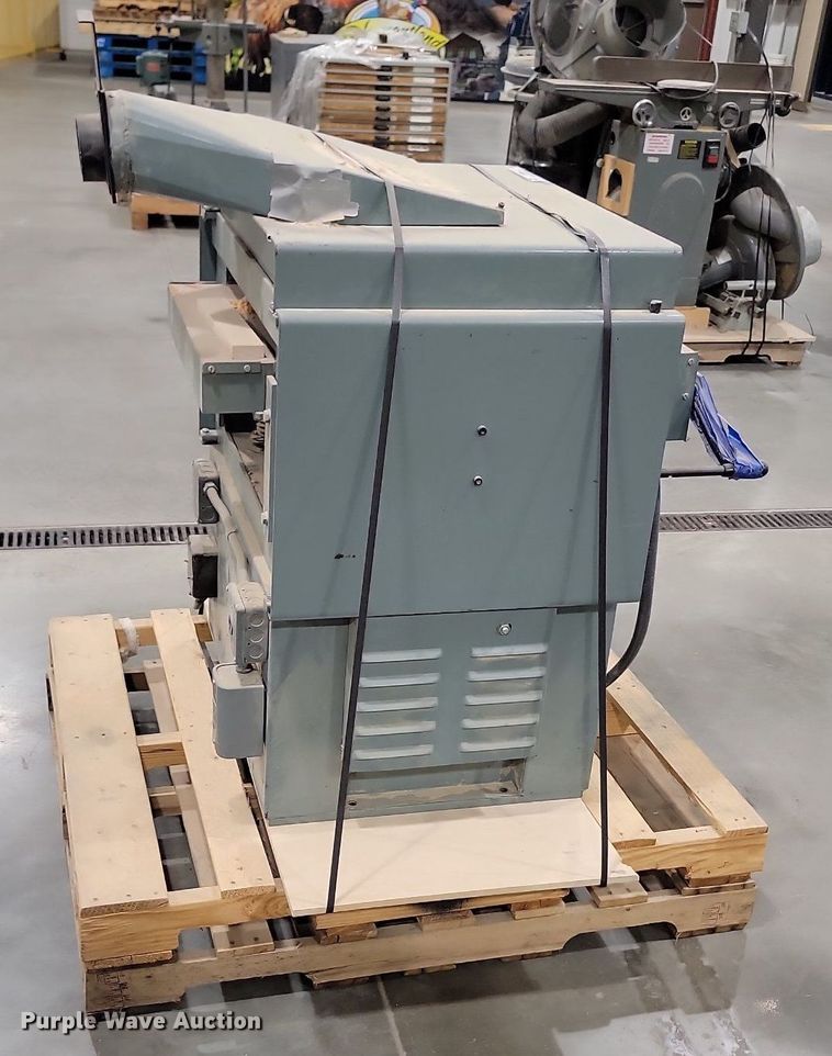 image for item OD9546 1987 Invicta Delta 22460 RC 51 planer