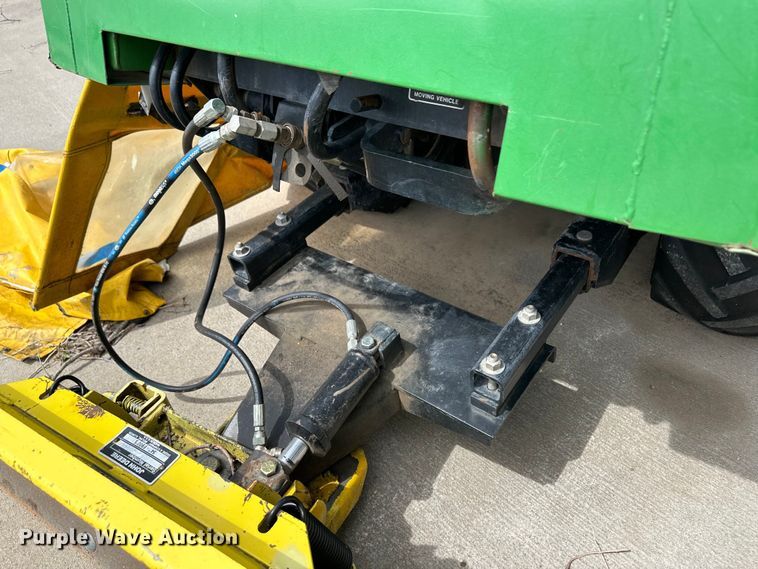 image for item OI9218 John Deere F932 lawn mower