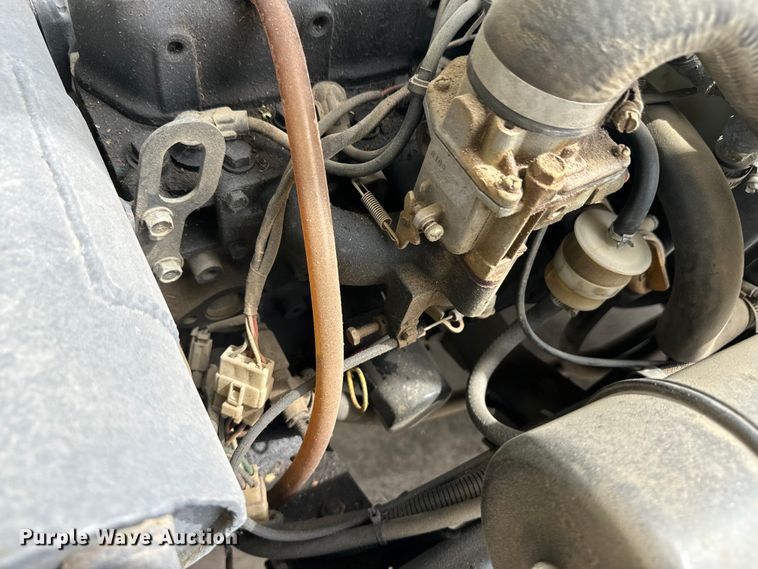 image for item OI9218 John Deere F932 lawn mower