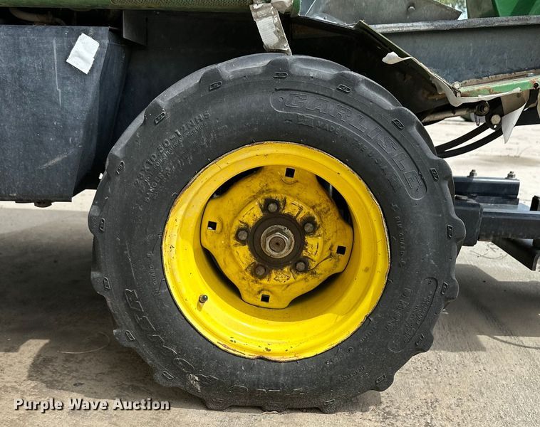 image for item OI9218 John Deere F932 lawn mower