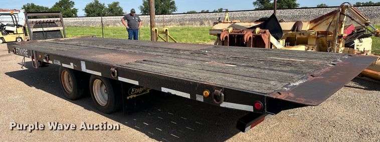 image for item OI9221 2003 Etnyre tilt deck equipment trailer