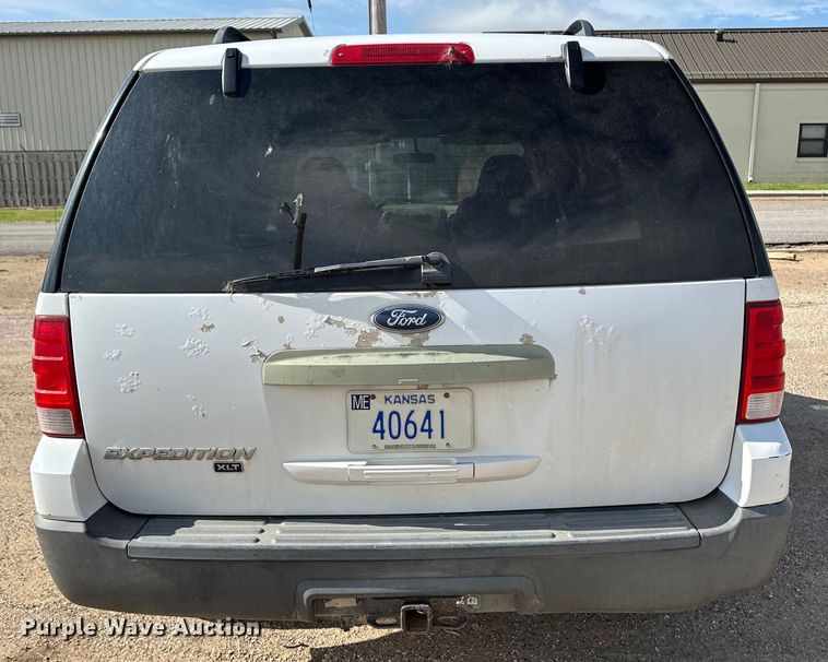 image for item OI9222 2006 Ford Expedition XLT SUV