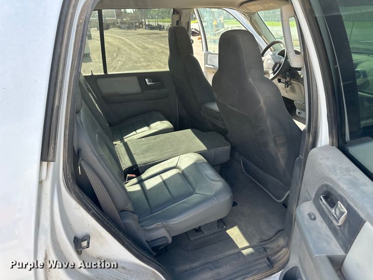 image for item OI9222 2006 Ford Expedition XLT SUV
