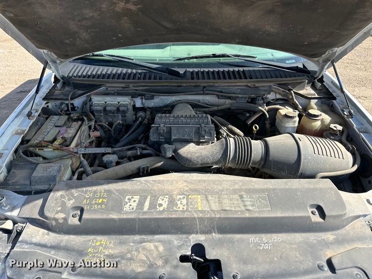 image for item OI9222 2006 Ford Expedition XLT SUV