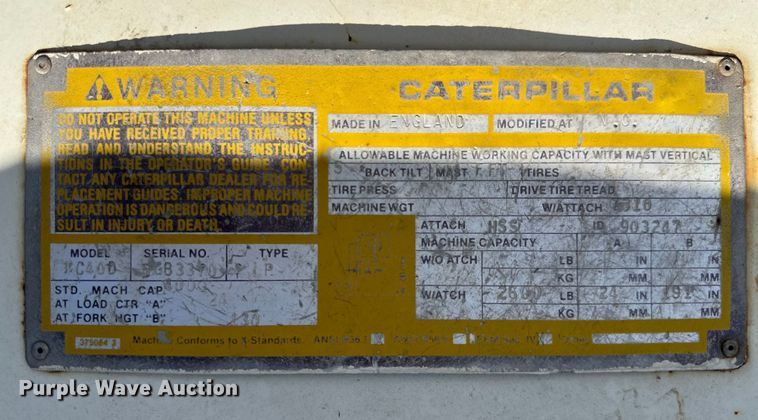 image for item OI9223 Caterpillar TC40D forklift